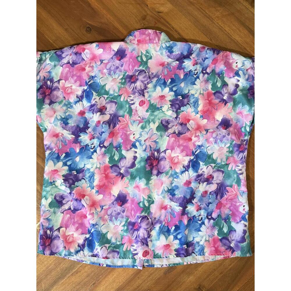 Vintage 90s Floral Grandmacore Blouse • Made in Canada Oversized Spring Shirt - Picture 6 of 6